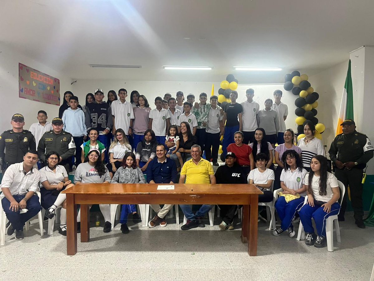 clauserna2's tweet photo. El 16 de febrero de 2024, el @ICBFColombia como ente rector del SNBF acompañó la firma del #PactoPorLaNiñez en el municipio de #Mistrató. El Alcalde Diego Parra Mejía, reconoció la importancia de la participación de la Niñez en la formulación del plan de desarrollo territorial. https://t.co/Oli6T4o8Fg