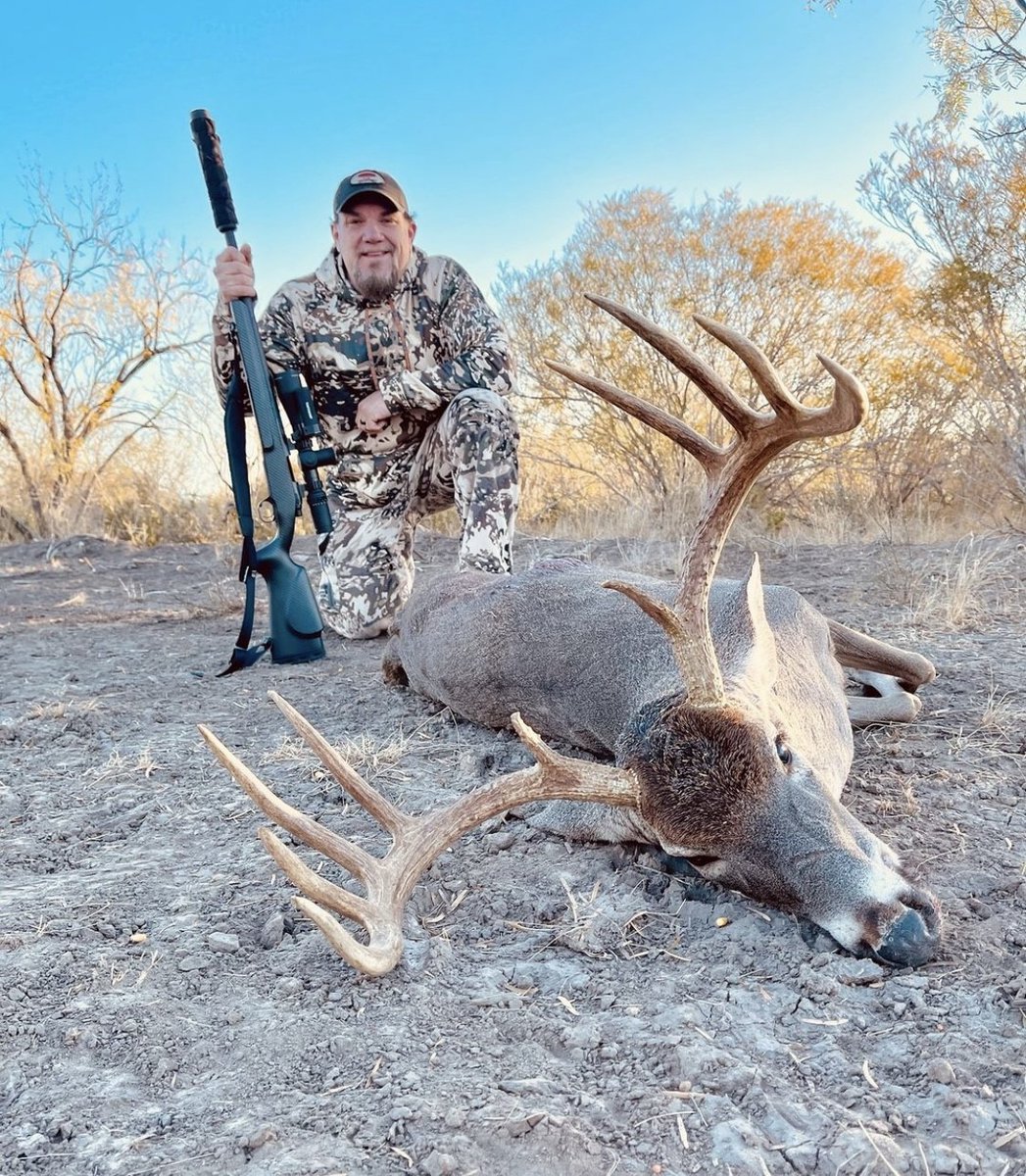 Congrats to our pal Jon, he got the job done! - Addicted To The Outdoors With Jon And Gina #hunting #deerhunting #TacoTuesday #tuesdayvibe #TuesdayFeeling #thicktrunktuesday #DeNiro #BDSP #TheNine #mosquitos #NYPD #Unova #MondayMotivation #Mondayvibes #Staunton #Maya #Ofcom