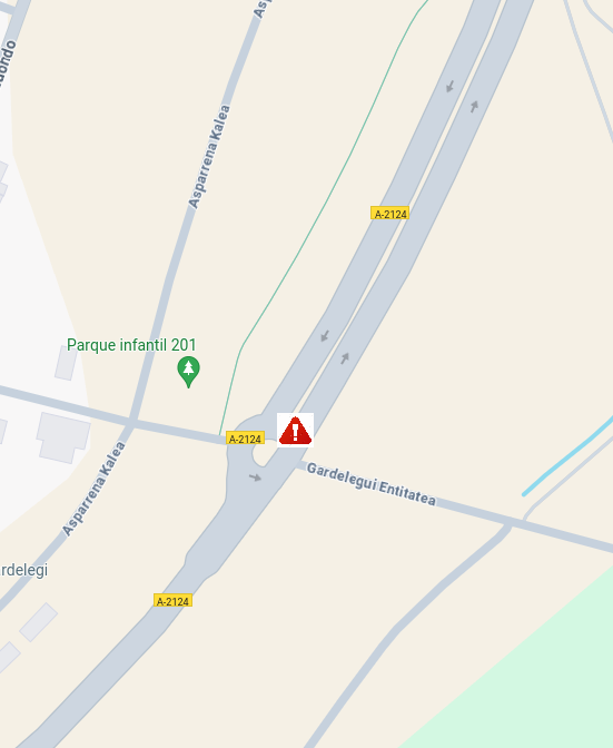 guilleaer's tweet photo. La naturaleza que rodea @vitoriagasteiz  es un auténtico lujo y disfrutarla paseando es un gozada. Sin embargo, la falta de pasos de cebra y semáforos en carreteras como la A-2124 supone un riesgo real para la seguridad de los peatones. @BeaArtolazabal @VG_Policia @arelegi https://t.co/iVXcyB5IBo