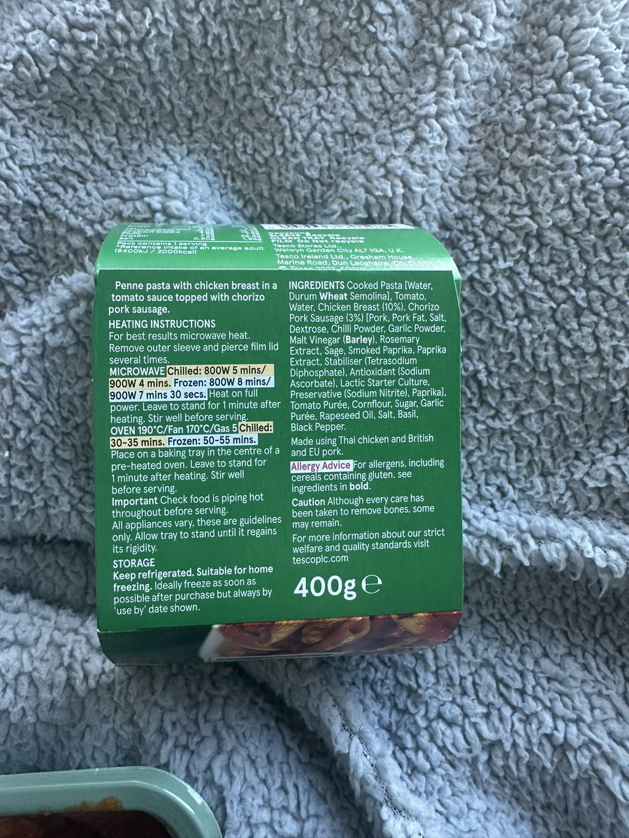 _chloeeeax's tweet photo. @Tesco 

Onion is  not labelled in the ingredients list?? 

I thought we’d have learnt from Natasha’s Law? https://t.co/L5WPwe3i9r