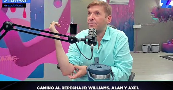 aarontsuarez's tweet photo. cuenta GASTÓN en #SePico que ISABEL le contó llorando que NACHO (ex gh) organizó una juntada, invitó a todos y a ella no le llego invitación.

"me discriminan por vieja" 

#GranHermano https://t.co/yfCV1yeCOk