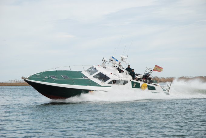 Que es mi barco mi tesoro,
que es mi Dios la libertad;
mi ley, la fuerza y el viento;
mi única patria, la mar...
 
Guardias civiles del Servicio Marítimo, felicidades por vuestro 33º aniversario