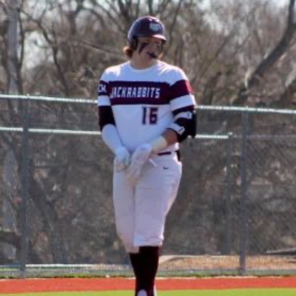 Bowie HS Baseball (@bowiehsbaseball) on Twitter photo Gameday!
🆚Mineral Wells Rams
📍Pratt Field - Mineral Wells HS
⌚️JVM - 4:30pm Varsity 7:00pm
<a href="/3ATxHsBaseball/">3ATxHsBaseball</a> <a href="/Hull_TRN/">Jonathan Hull</a> <a href="/BowieNewsSports/">Bowie News Sports</a> Gameday!
🆚Mineral Wells Rams
📍Pratt Field - Mineral Wells HS
⌚️JVM - 4:30pm Varsity 7:00pm
<a href="/3ATxHsBaseball/">3ATxHsBaseball</a> <a href="/Hull_TRN/">Jonathan Hull</a> <a href="/BowieNewsSports/">Bowie News Sports</a>
