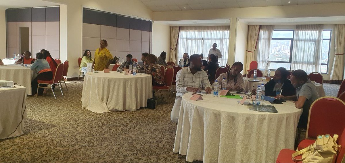 🌟That’s a wrap for our two-day communications and influencing training for #CSOs in #Ethiopia! We appreciate the tremendous effort and dedication of all the participants during the two days. Keep up the good work! 👏 Thanks, everybody! 🙏 Learn more: csinnovationfund.org