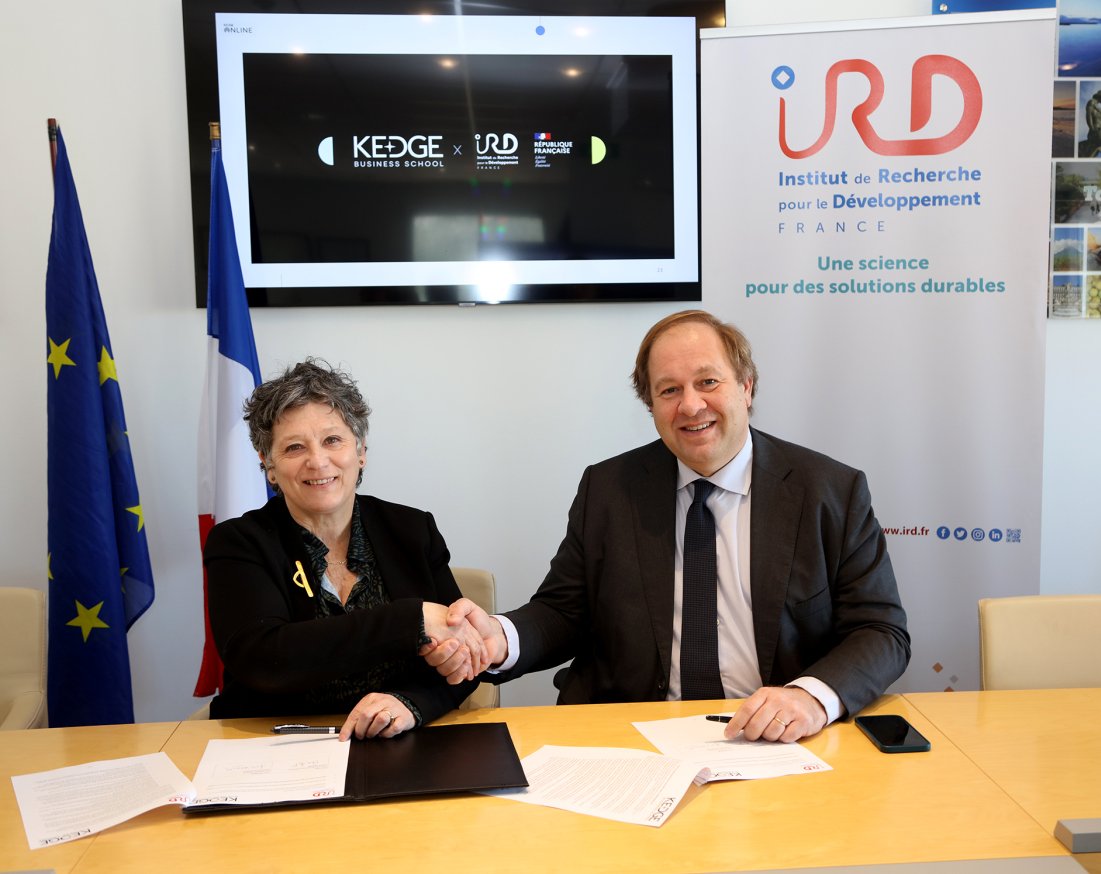 IRD.fr (@ird_fr) on Twitter photo #Partenariat | 👉 <a href="/KedgeBS/">KEDGE Business School</a> et l'#IRD ont signé un accord-cadre pour développer les initiatives entrepreneuriales, notamment en Afrique de l'Ouest
🟢Les 2 organismes y collaborent déjà depuis 2021 pour développer un incubateur dans le cadre d'<a href="/ace_partner/">ace_partner</a>
🔗ird.fr/kedge-business… #Partenariat | 👉 <a href="/KedgeBS/">KEDGE Business School</a> et l'#IRD ont signé un accord-cadre pour développer les initiatives entrepreneuriales, notamment en Afrique de l'Ouest
🟢Les 2 organismes y collaborent déjà depuis 2021 pour développer un incubateur dans le cadre d'<a href="/ace_partner/">ace_partner</a>
🔗ird.fr/kedge-business…