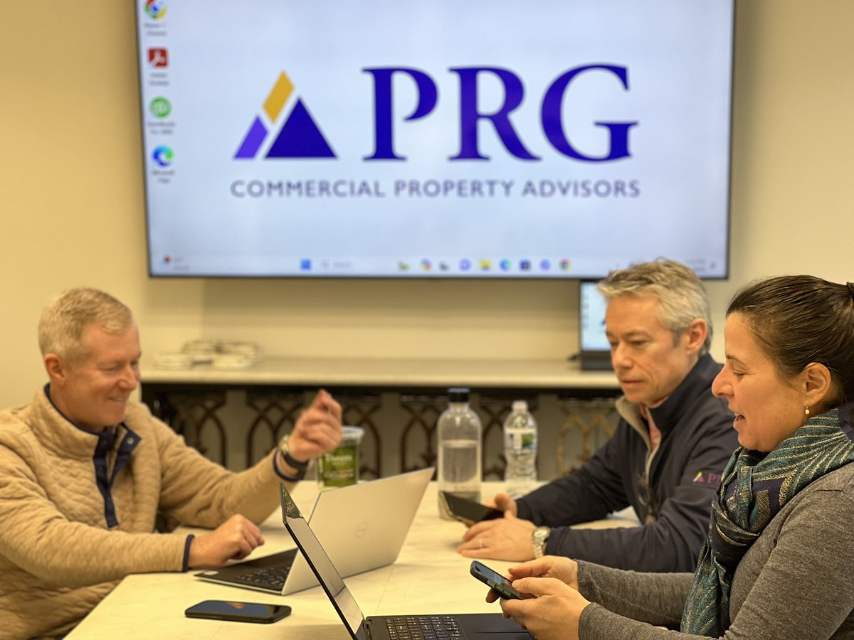FredSutterlin's tweet image. Love the impromptu collaboration today w/  Jon Fairfield  &amp;amp;  Jenny Johnston, great ideas for a client’s for-sale multifamily development land.

@PRG_Property 
#brainstorming #collaboration #prgteamwork #commercialpropertydevelopment