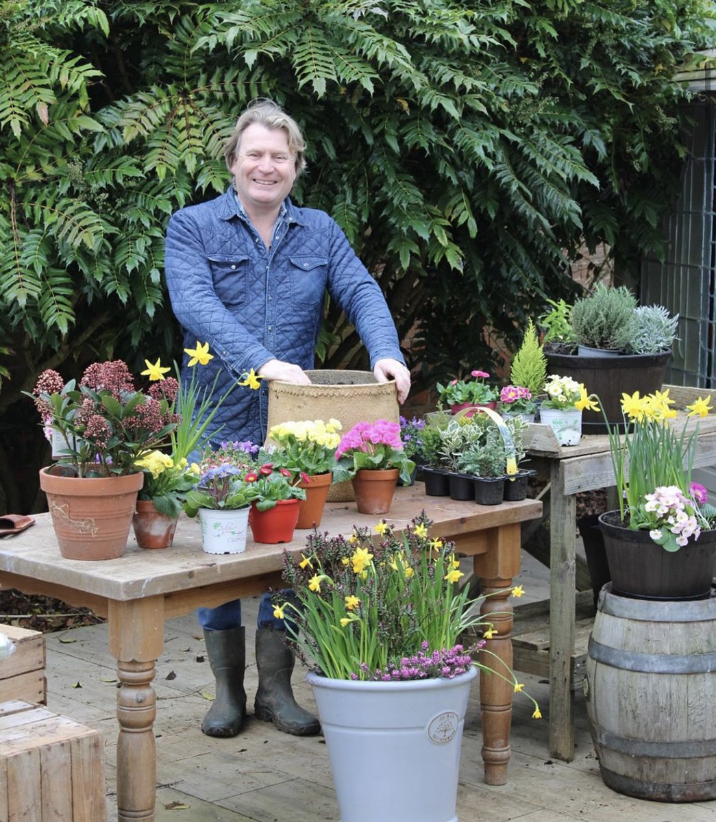 Lovely to see <a href="/daviddomoney/">David Domoney</a> on <a href="/thismorning/">This Morning</a> <a href="/ITV/">ITV</a> today, giving us tips for getting your garden ready for spring!🌻

David is encouraging everyone to cut out the three D’s: Dead, Damaged, and Diseased in preparation for spring!