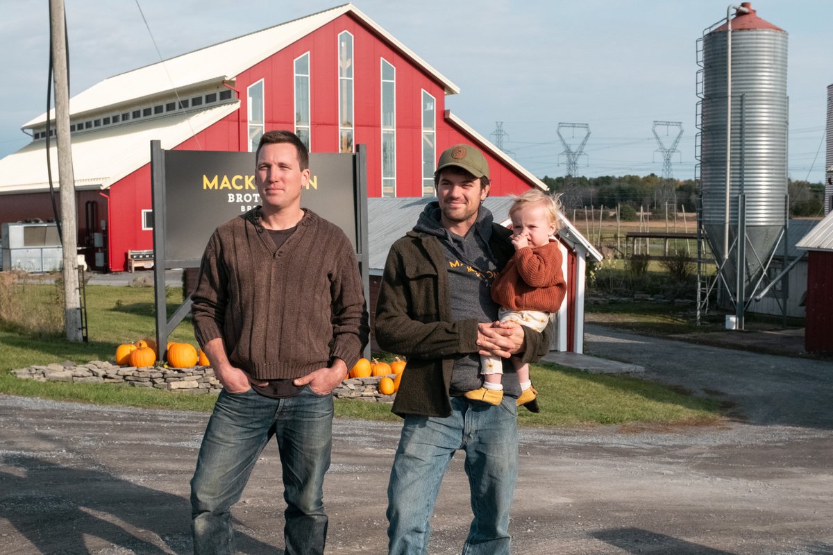 Congratulations to our 2023-2024 Sollio Next Generation Award Finalists: Matt & John McRae👏 Luymes Farms 👏 @MacKinnonBrew! 👏 Stay tuned, the winners will be announced on February 29. @agromartgroup #SNGA #ontag #cdnag