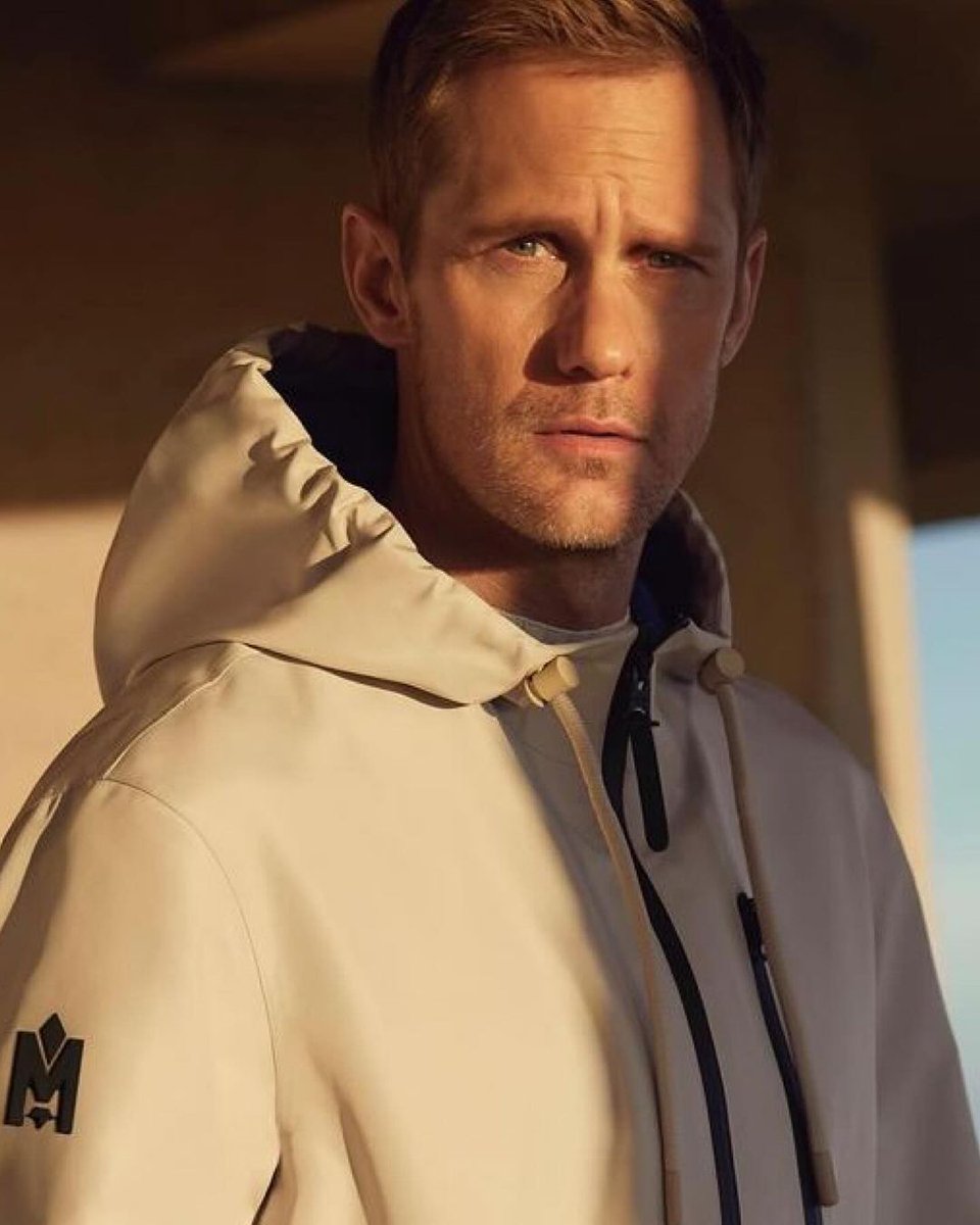 SkarsJoy's tweet image. More Alexander Skarsgård for Spring 2024 #Mackage