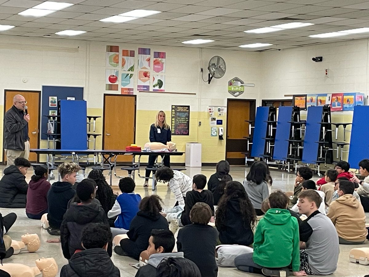 HTSDSuperBatlle's tweet photo. Thank you to Penn Medicine Princeton Health
@PrincetonHealth for offering hands-on CPR training for all of our @HTSD_Crockett Ss! 

We look forward to future sessions @HTSD_Reynolds &amp; @HTSD_Grice 

@WeAreHTSD @HTSDCurriculum @HTSDSecondary 
#HTSDPride
#HTSDSTRONG
#CrockettSTRONG https://t.co/FmHkcGUT8Z