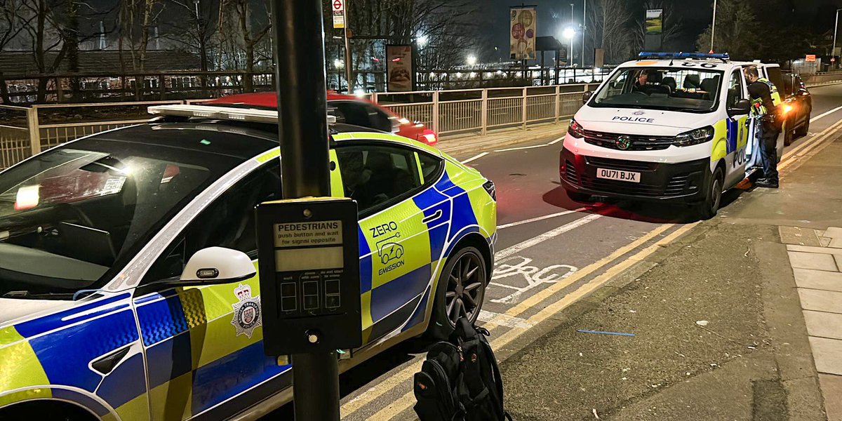 👀Last night an off duty special constable from Wembley spotted 3 graffiti sprayers on the Underground at #WestRuislip. A quick phone call to colleagues… …Result: 3 in custody 🔗