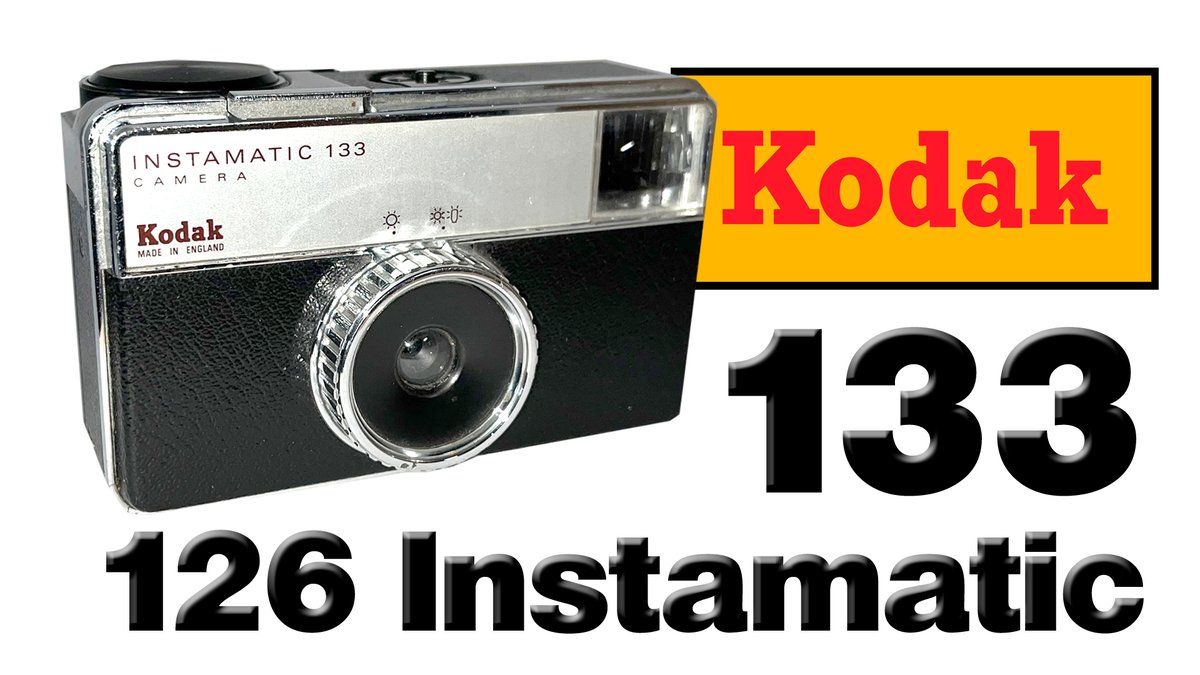 The clean and stylish 1969 Kodak Instamatic 133. Sir Kenneth Grangewho gave it its beautiful lines. An excellent choice to shoot 35mm using the Fakmatic 35mm to 126 Adapter! youtu.be/JMt65HtTs8g?si… One vintage outfit available at the store - filmphotographystore.com/products/copy-…