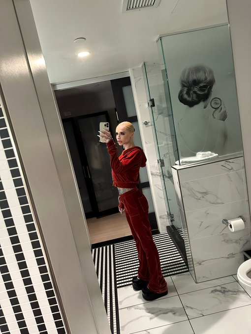 Another day, another BBC https://t.co/OBMW3z0h13