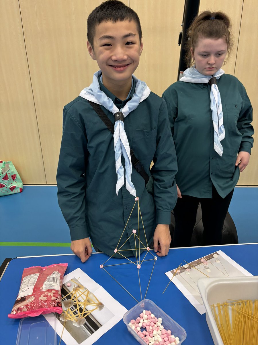 MrMcInnes3's tweet photo. 🛠️🤔 Scouts at @Kilpatrickscho1 embraced a challenge today! 🌟🔍 Using their problem-solving skills, the 1st Kilpatrick Scout groups crafted impressive 3D models. 🚀🧩 #ScoutCreativity #ProblemSolving #BuildingSkills 🏕️🛠️ https://t.co/AqQPaRhb1z