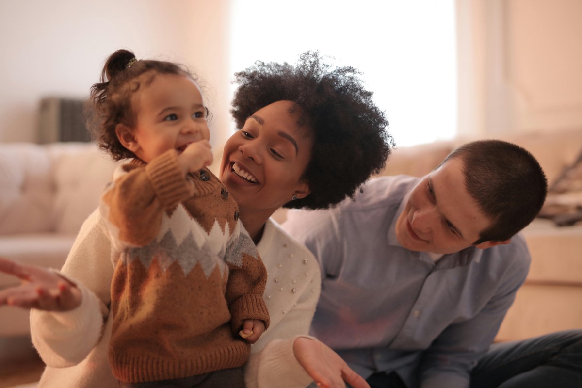 joinvroom's tweet photo. Your child may not be walking or talking yet, but with your help they can definitely boogie. So turn on some music and hold them as you dance around. When you sit down together, shake your arms to the music and see if they can do the same! #VroomTip https://t.co/EBcJFbd8ce