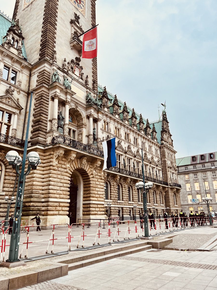 Zu Ehren von Steffen Baumgart.