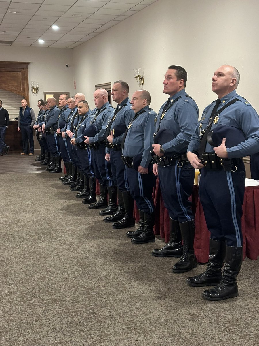 BostonFireCU's tweet photo. Thank you to the @MassStatePolice for letting us be a part of this morning, where the recent graduates assigned to H-Troop received their orders. Thank you to them and all the new troopers for dedicating their lives to protecting the Commonwealth. https://t.co/8G5jpqFNQo