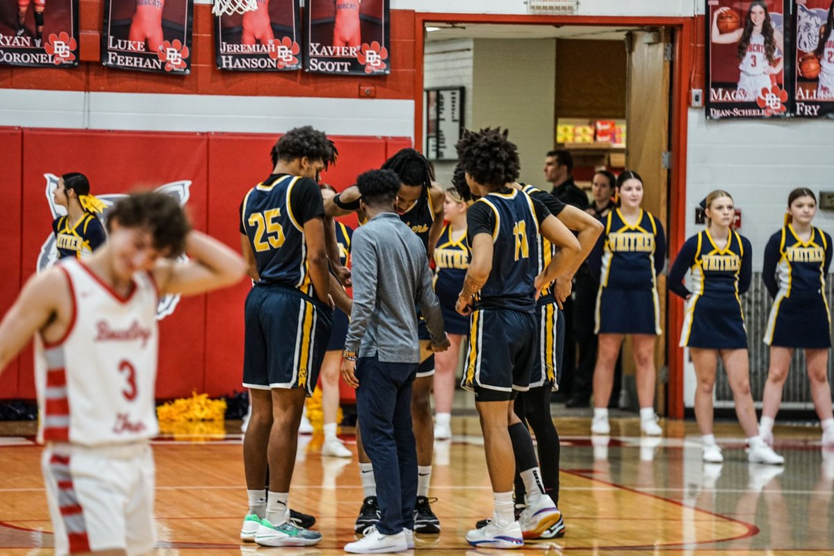 WhitmerHoops's tweet photo. It’s student manager appreciation week! Shout out to our manager Kayden Humes. Great work ethic and great add to our program. 

👨🏾‍💼: Kayden Humes
🏀: Boys Basketball Manager
📍: Whitmer HS (2025 Grad)

#ManagerAppreciationWeek || @GTGHoops || #PantherNation https://t.co/VihhVQeMAc