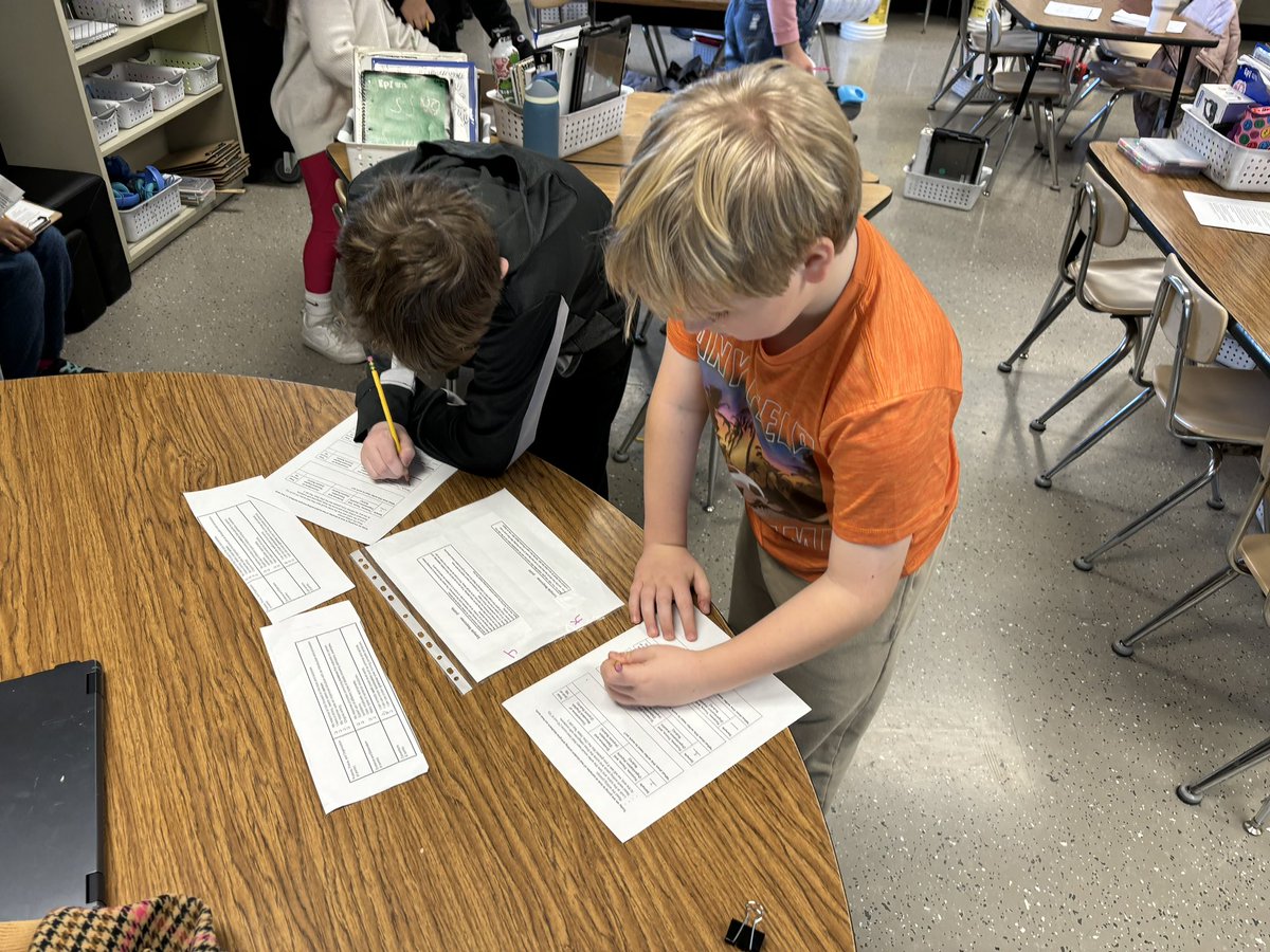 Kimberly Carlson tweet media