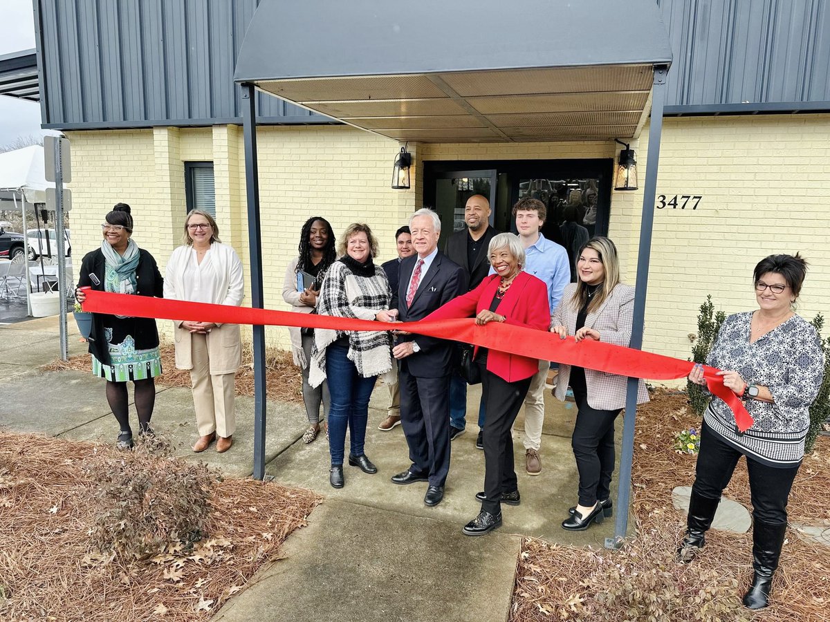 Changing the way work happens ....Meet Winston-Salem's newest coworking spot, Bytor Business Center.  Congratulations on this incredible new journey, wishing you all the success,  it is a pleasure to work with your team ...the best is yet to come!  #BytorBusinessCenter