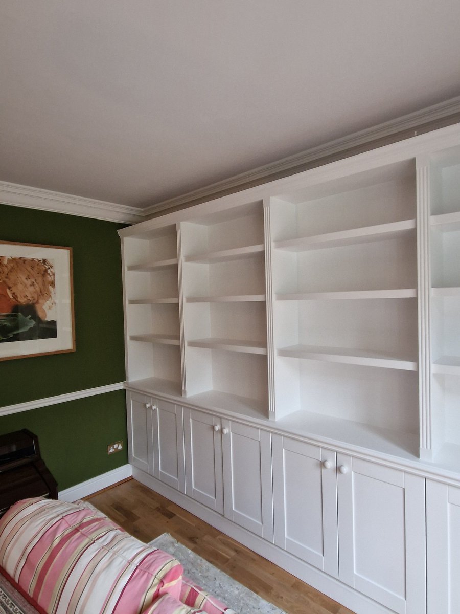 otmdecorating's tweet photo. Recent redec of a sitting room and first time using BM Aura, very impressed with it 👌🏼 

Ceiling in Isomat ceiling paint sprayed using my new Graco Quickshot
Walls in @BenjaminMooreUK Aura Shady Lane
Woodwork in @BenjaminMooreUK Scuff X Satin

Paint supplied by @Brewerspaints https://t.co/kO3jrsJ6sN