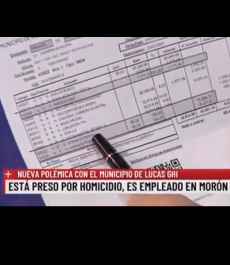 kmacandall's tweet image. La Municipalidad de Morón le sigue pagando el sueldo a empleados que están PRESOS.

A este delincuente, preso por homicidio, le garpan presentismo y horas extras.

Más peronista no se consigue.