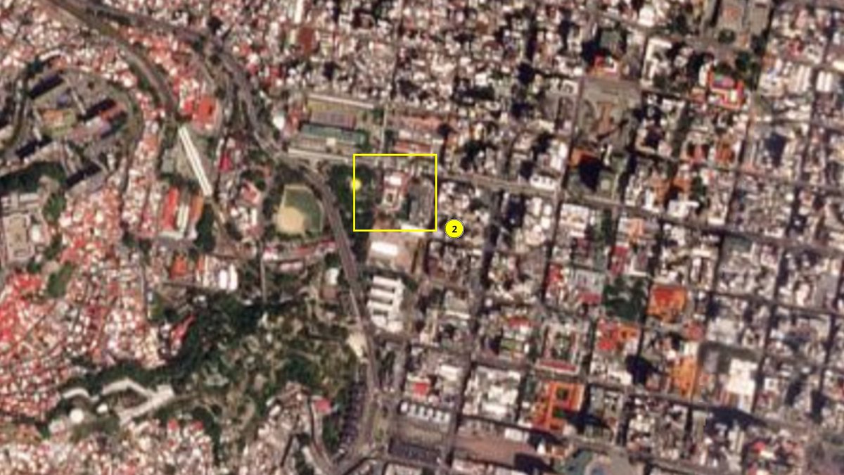 #Caracas #18Febrero Así se ve nuestra ciudad capital. Algunos hitos geográficos interesantes: 1. Helicoide 2. Miraflores Por publicar esto, ¿Será que soy espía? #SoyEspía