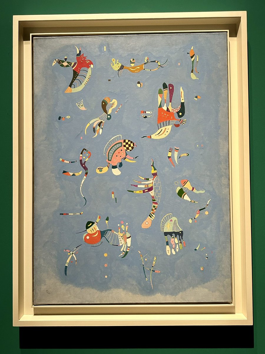 brionesci's tweet photo. Si te gusta el arte, la ciencia y la tercera cultura… no te puedes perder la expo #CaixaForumArteyNaturaleza, en @CaixaForum Madrid, con la colaboración del @centrepompidou. Maravillosa, en la forma y en el fondo :-) https://t.co/97TaVOYvXR