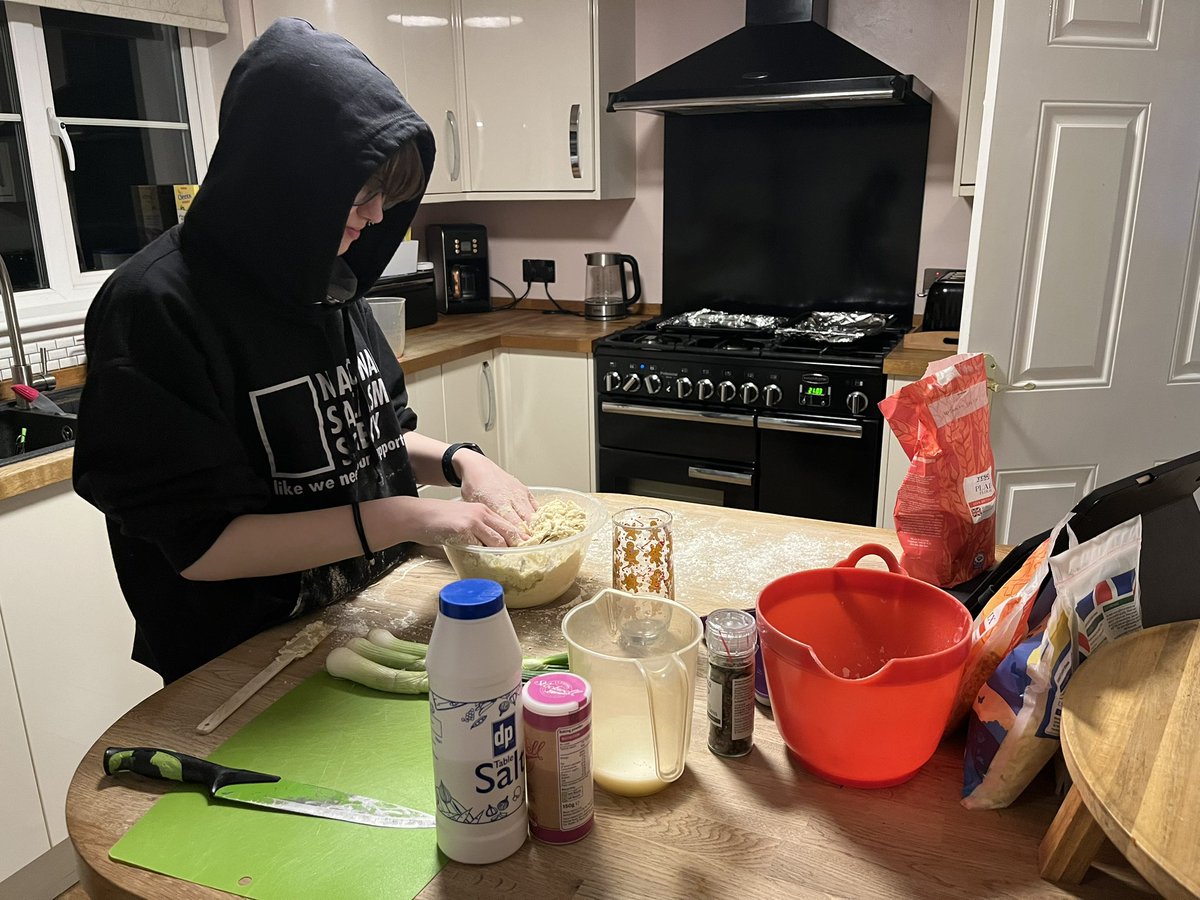 Got the teenager making scones for tomorrows Pathway to Excellence launch event in Fraserburgh Hospital @pathway_team @NHSGrampian excited to see our MHLD nurses come together to talk all things PTE and celebrate #mentalhealthnursesday @ShireNurses