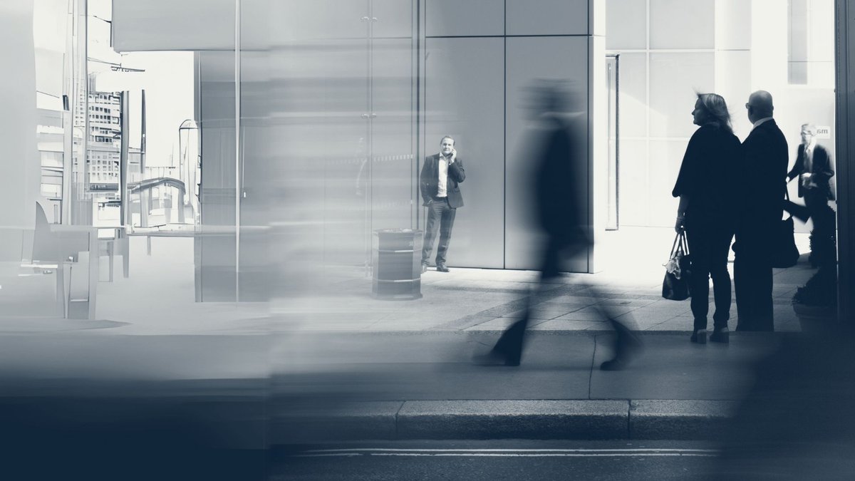 “Our new Financing the Circular Economy Guidance Document provides a useful tool to help identify opportunities for lending and investing in the circular economy." Paul Shorthouse, Managing Director

Hear more from our authors and Partners in our blog: circulareconomyleaders.ca/new-guidance-d…