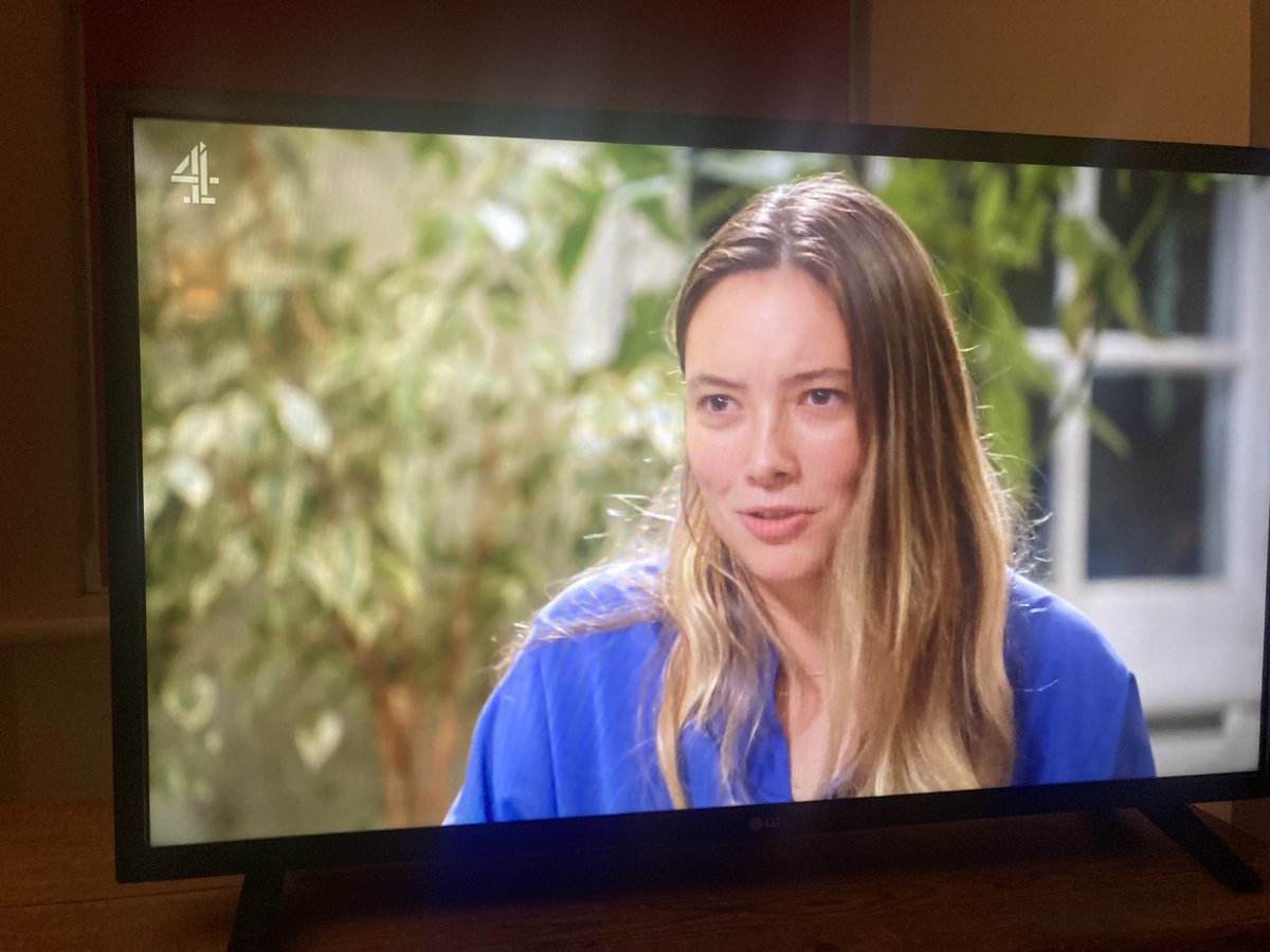 sascampaigns's tweet photo. Go ⁦@evaperrin_⁩ 🙌🙌🙌

...and everyone else, go read our water quality report that Eva spoke to ⁦@joelycett⁩
about (well, after the show is over).

https://t.co/PvMBEJX4AR https://t.co/slAH67EX8B