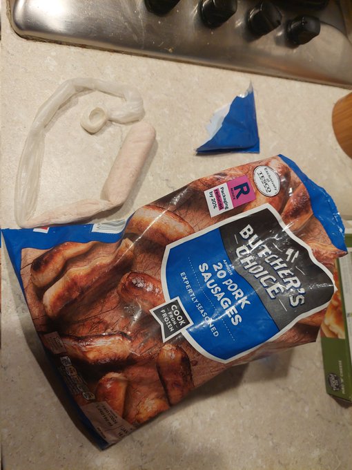 I dont think my saussages are meant to be like this @Tesco 😅 https://t.co/tvTazZCLYr<a href="/tag/throne"class="tags"><span>#throne</span></a><a href="/tag/wishlist"class="tags"><span>#wishlist</span></a>