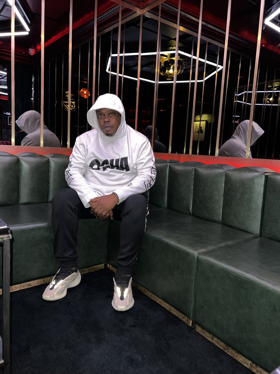 bankulli's tweet photo. Never let anyone recruit you into hating someone who has never wronged you

📌 https://t.co/lS0Y8lKzAs