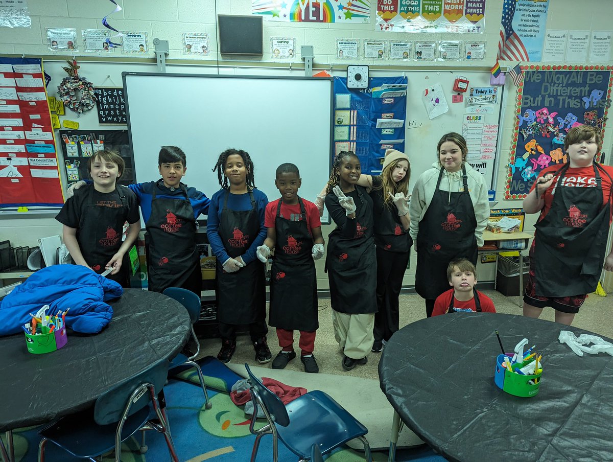 Miss Catron assists her students at Rebecca Boone as they work the before school coffee shop at their school. #TeachingCareers #Handsomexperience