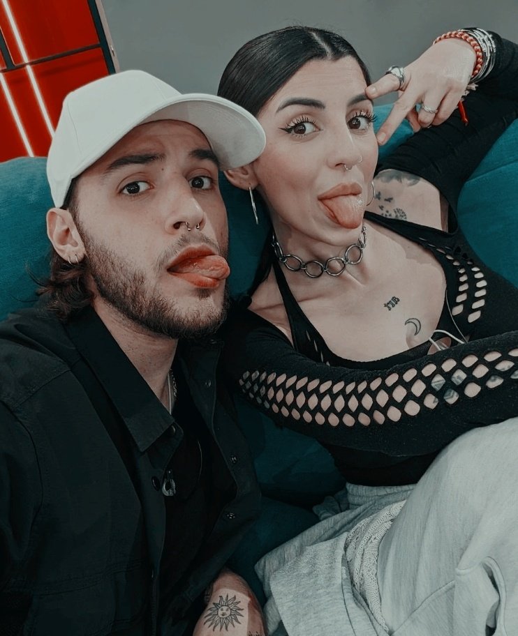 ⠀
          ❝ 𝓢𝐄 𝓑𝐔𝐒𝐂𝐀:  

           › fc: lvcas 0t.
           › para otp con fc nciara.
           › más info: md.
⠀