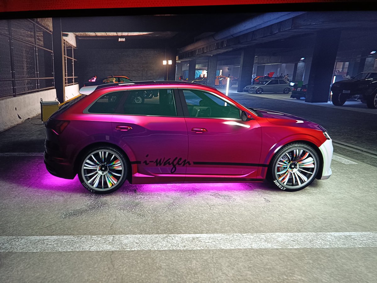 karl mark tweet media