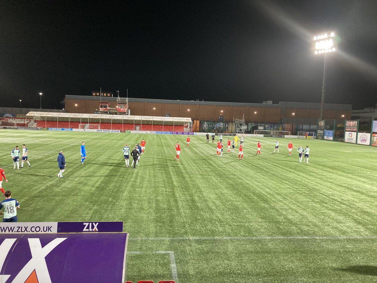 bristolpat's tweet photo. Full time. Bully Wee 0 Loons 2. I didn’t hear any swearing at all - but then I couldn’t understand anything the Scottish fans were shouting. https://t.co/DsWzwZQ2ff