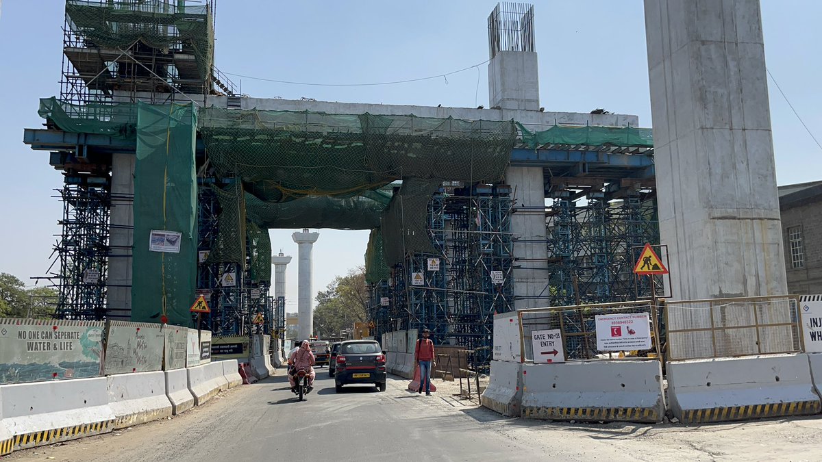 DEVESHS67071822's tweet image. #Pune #Contd