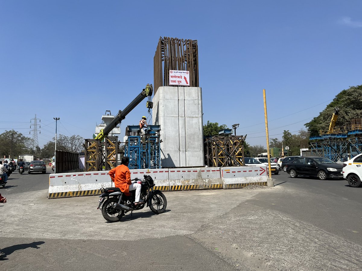 DEVESHS67071822's tweet image. Pune University Double Decker Flyover Progress 

#Pune #Contd