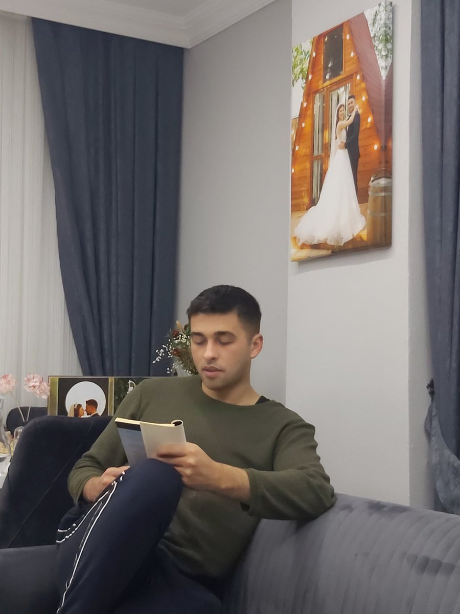 srpcftci9's tweet photo. Evde şöyle bir şey gördüm 
Bugünü tarihe yazalım 
20/02/2024 https://t.co/nVawiMi3Vr