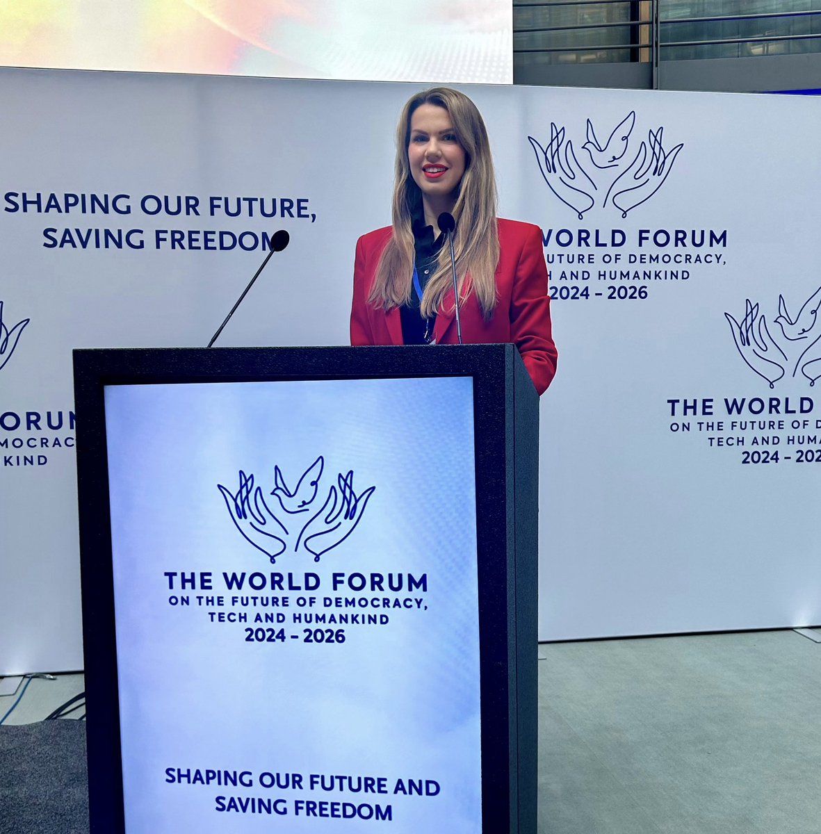 NadiaHarris tweet media