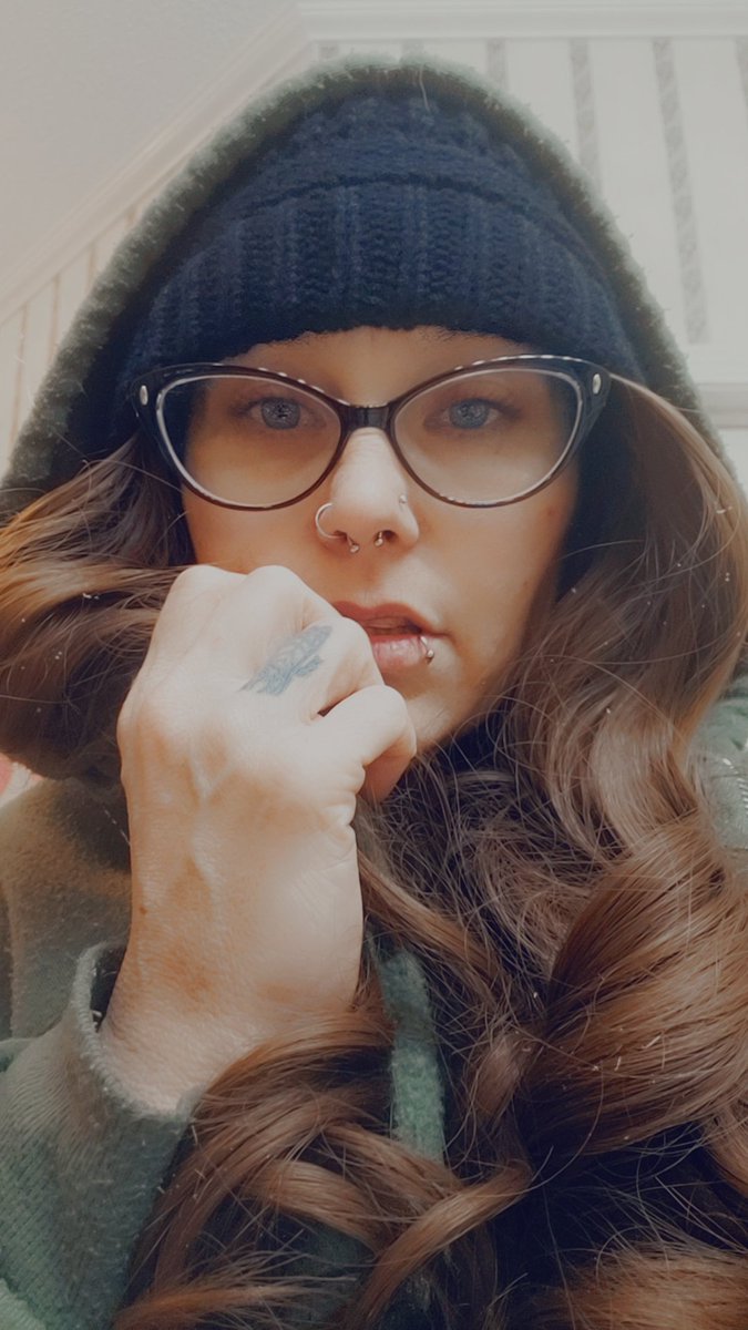 CannaQualityBTC's tweet photo. Hoodie thread https://t.co/SDQINZkFnn