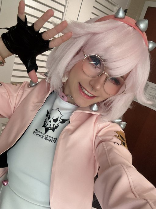 Purr 🐀 🔜 EVO‼️ - Cant believe I finally got to be Elphelt after waiting 7 years 🥹💖 she is so precious to me https://t.co/aOKYBT90L7