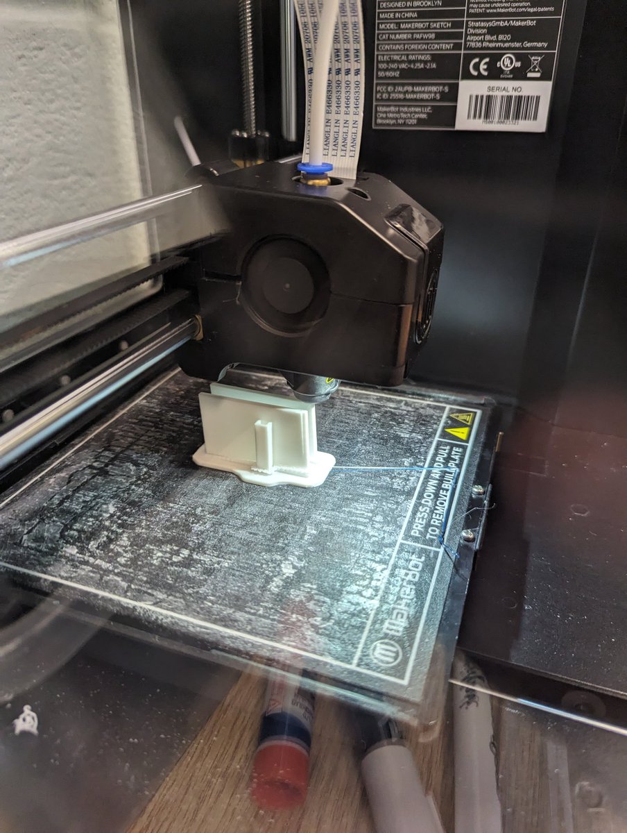 We are taking flight <a href="/AshleyOaksPS/">Ashley Oaks PS</a> using the engineering design process! Can't wait to see this fly! <a href="/TVDSB_STEM/">TVDSB STEM</a>