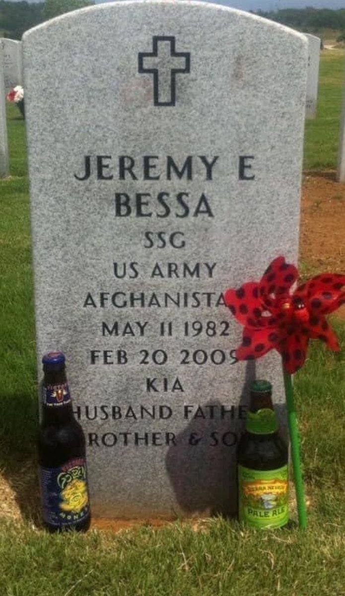 Thinking about my buddy Doc Bessa today. 15 years ago he was killed in Afghanistan. I promise to keep your story going as long as I’m alive. RIP Doc greenberetfoundation.org/memorial/jerem… @GreenBeretFound