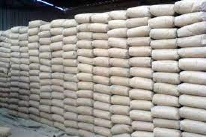 FG Threatens To Open Borders If Cement Manufacturers Refuse To Reduce Their Price reubenabati.com.ng/news/fg-threat…
