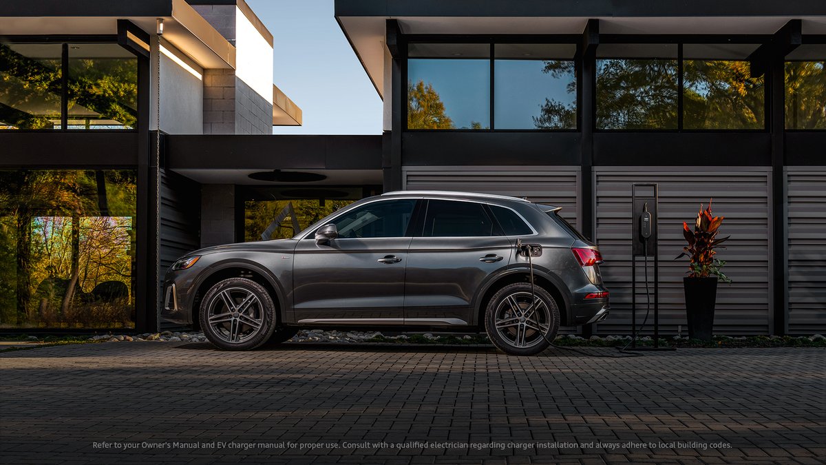 Timeless design, hybrid versatility. Refuse compromise with the Audi Q5 PHEV.

Learn more: audi.us/Q5_2024

#AudiQ5PHEV #PluginHybrid #AudiQ5 #Audi #FourRings #quattro #GermanCars