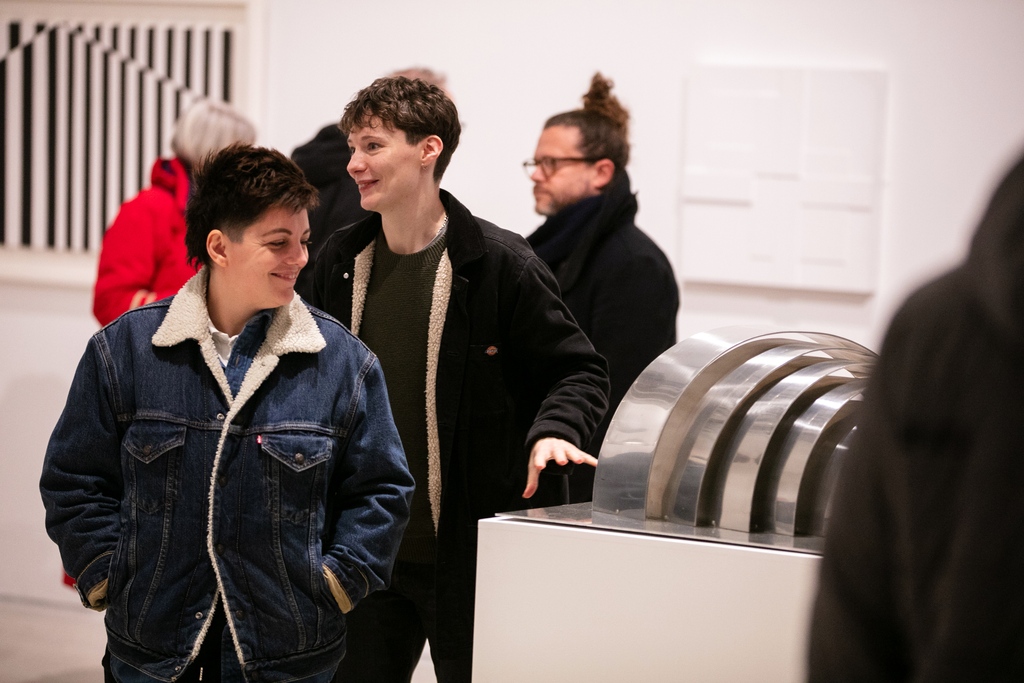 TCMargate's tweet photo. We've had a busy start to our latest exhibition 'Beyond Form: Lines of Abstraction, 1950-1970'. Thank you to everyone who's joined us so far!
📷 Photo: Benjamin Eagle
#BeyondForm #Abstraction #AbstractArt #FlaviaFrigeri https://t.co/nFLv88kMym