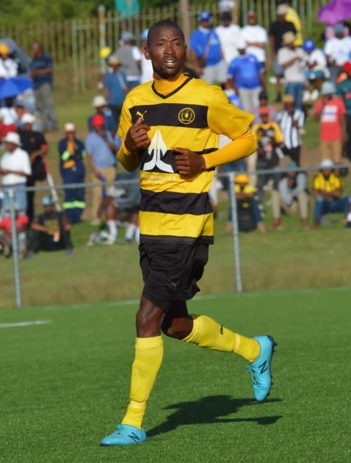 LebajoaTebalo's tweet photo. #VPL🇱🇸 #hatricks
Lits'epe Marabe - Bantu 🥅⚽️⚽️⚽️x⚽️⚽️⚽️
Makara Ntaitsane - LCS 🥅⚽️⚽️⚽️
Roboama Koloti - LMPS 🥅⚽️⚽️⚽️
Teboho Masuoane - Lioli 🥅⚽️⚽️⚽️
Tumelo Khutlang - Lioli 🥅⚽️⚽️⚽️ https://t.co/JURSMnC7IO