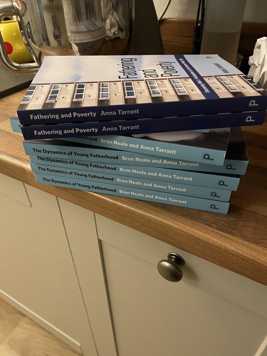 Physical copies of my new co-authored book with Bren Neale arrived today! On young dads. There’s nothing quite like opening the delivery box for the first time! Building a solid evidence base about marginalised fathers with @policypress now! Out officially next week!
